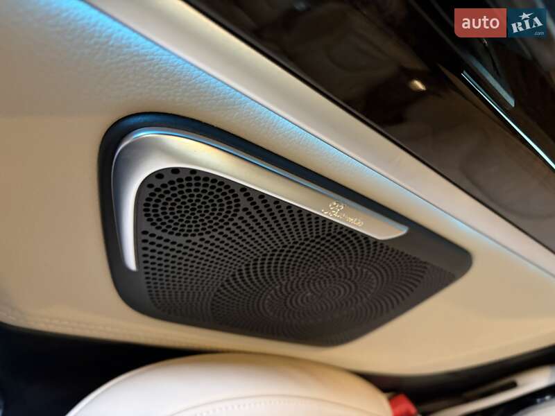 Минивэн Mercedes-Benz V-Class 2018 в Киеве фото 128 Минивэн Mercedes-Benz V-Class 2018 в Киеве