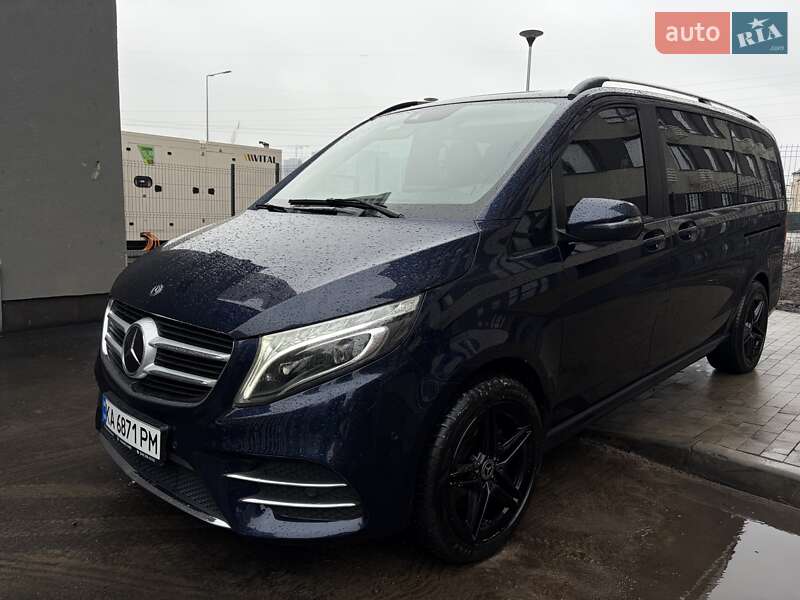 Минивэн Mercedes-Benz V-Class 2018 в Киеве фото 168 Минивэн Mercedes-Benz V-Class 2018 в Киеве