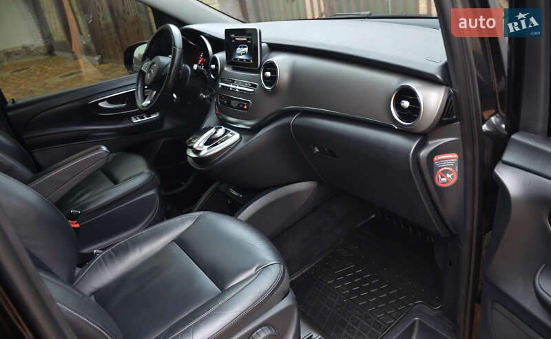 Мінівен Mercedes-Benz V-Class 2015 в Дніпрі