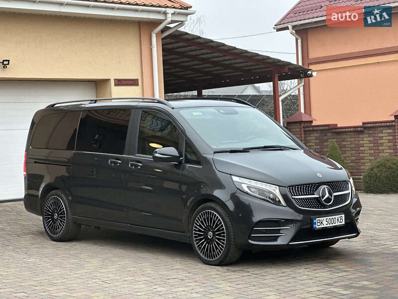 Мінівен Mercedes-Benz V-Class 2021 в Рівному
