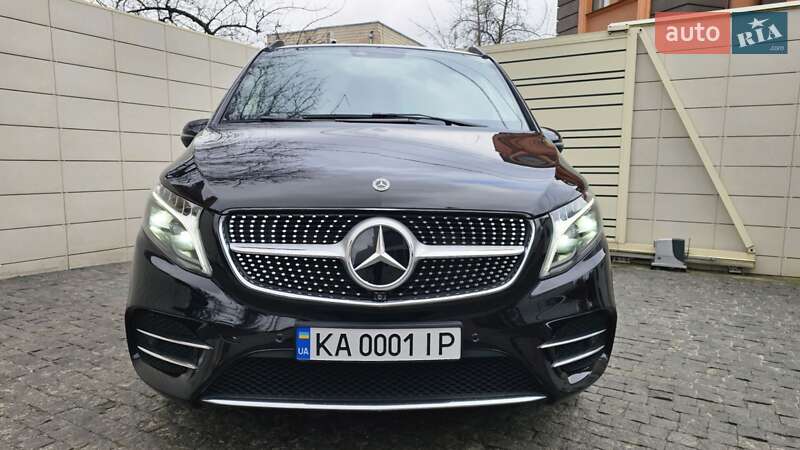 Мінівен Mercedes-Benz V-Class 2023 в Києві