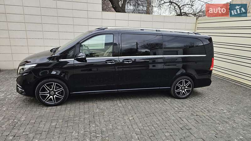 Мінівен Mercedes-Benz V-Class 2023 в Києві
