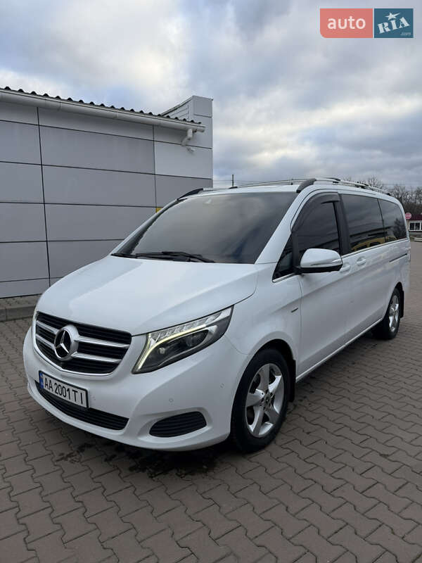 Мінівен Mercedes-Benz V-Class 2016 в Вінниці фото 3 Мінівен Mercedes-Benz V-Class 2016 в Вінниці