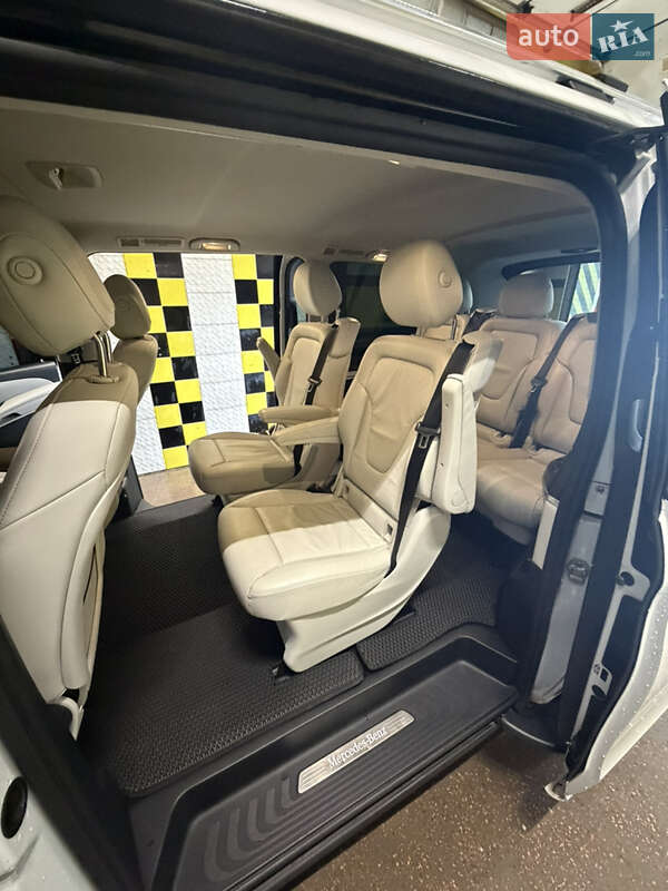 Мінівен Mercedes-Benz V-Class 2016 в Вінниці фото 36 Мінівен Mercedes-Benz V-Class 2016 в Вінниці