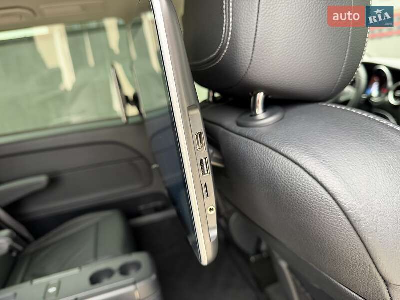 Минивэн Mercedes-Benz V-Class 2021 в Киеве