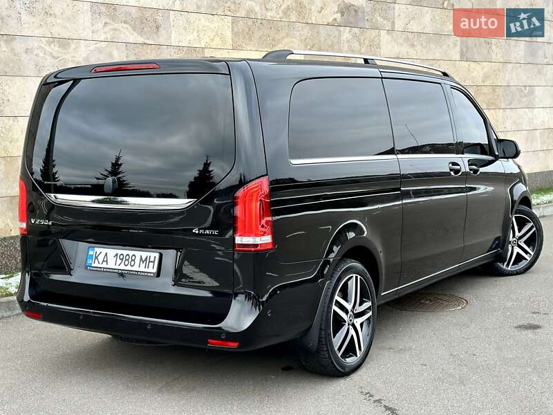 Мінівен Mercedes-Benz V-Class 2018 в Києві