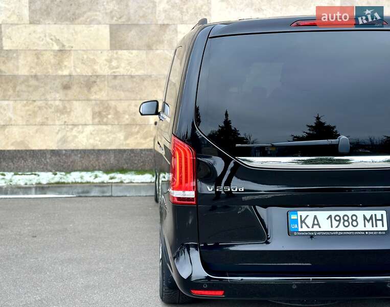 Мінівен Mercedes-Benz V-Class 2018 в Києві