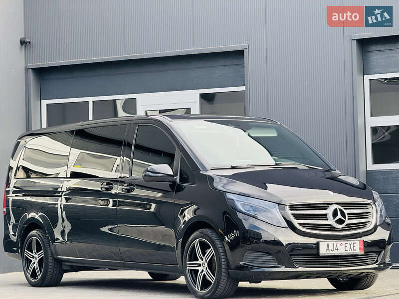 Mercedes-Benz V-Class 2016