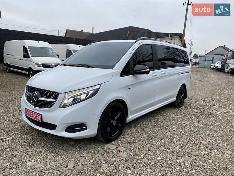 Минивэн Mercedes-Benz V-Class 2014 в Мукачево