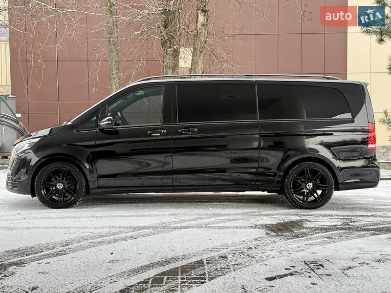 Мінівен Mercedes-Benz V-Class 2020 в Дніпрі