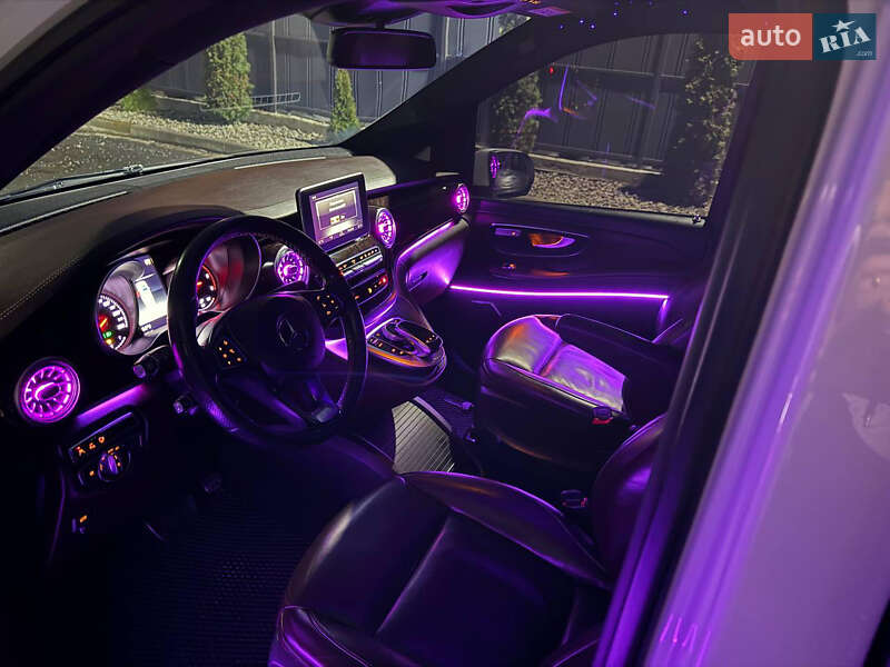 Минивэн Mercedes-Benz V-Class 2014 в Мукачево