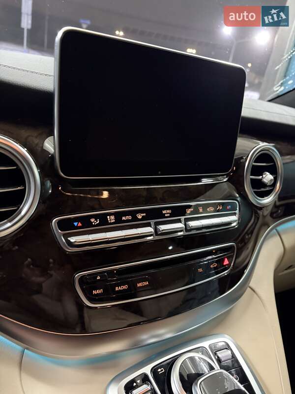 Минивэн Mercedes-Benz V-Class 2018 в Киеве