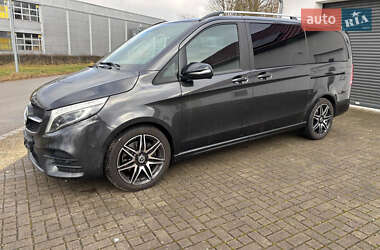 Минивэн Mercedes-Benz V-Class 2021 в Ужгороде