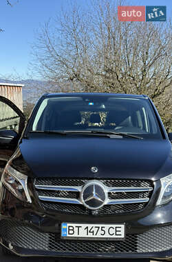 Минивэн Mercedes-Benz V-Class 2020 в Киеве