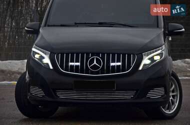 Минивэн Mercedes-Benz V-Class 2015 в Днепре