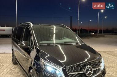 Мінівен Mercedes-Benz V-Class 2023 в Дніпрі