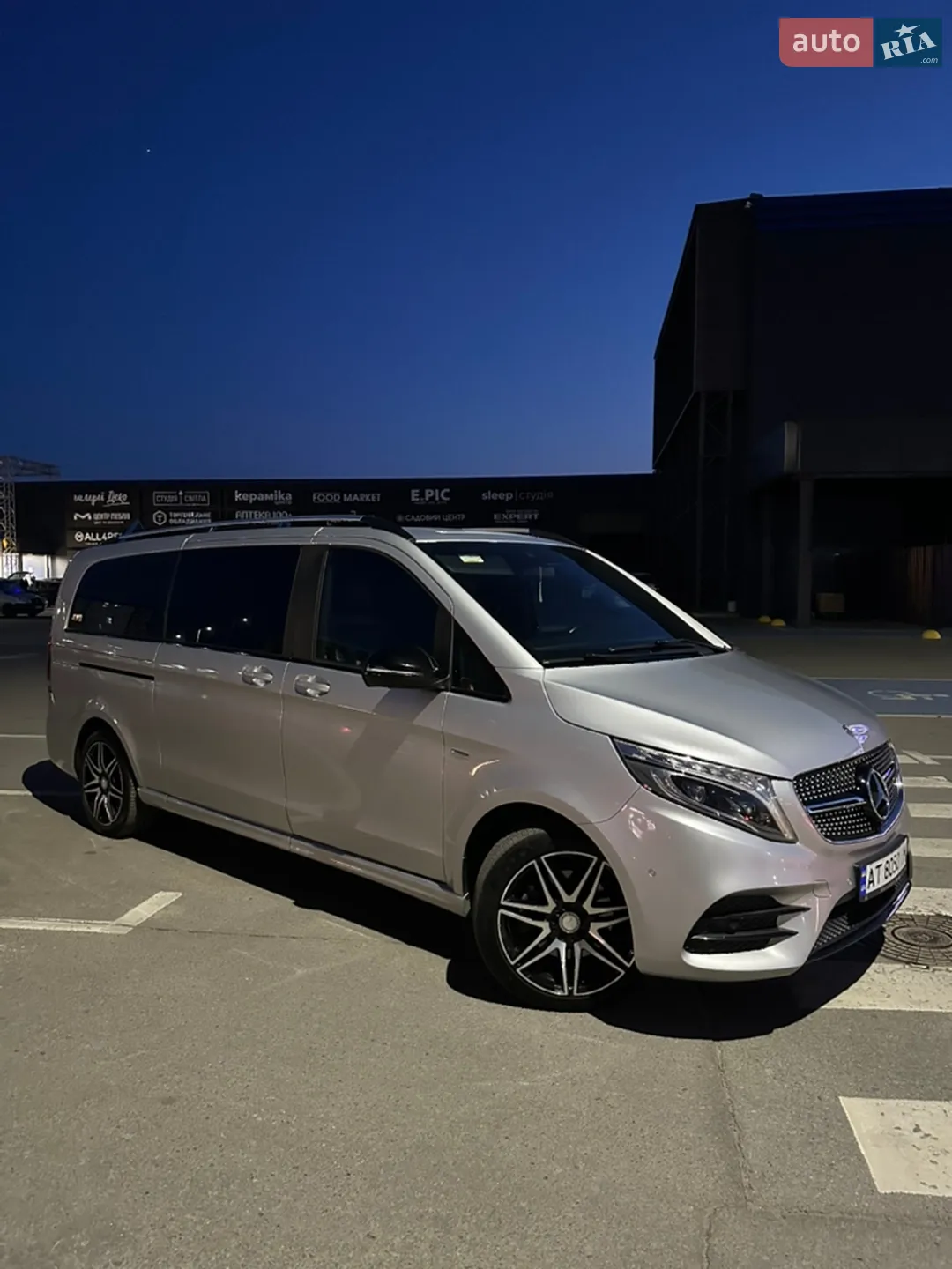 2017 Mercedes-Benz V-klasse - мініатюра 26