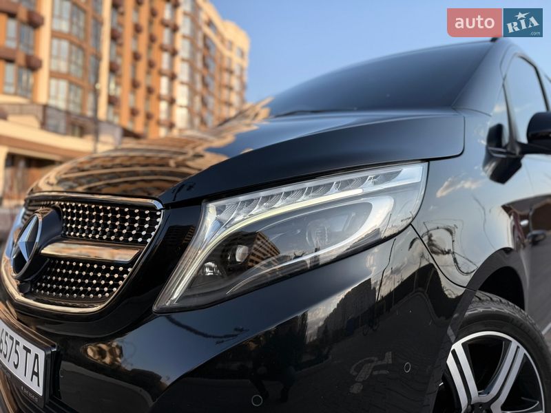 Mercedes-Benz V-Class 2016