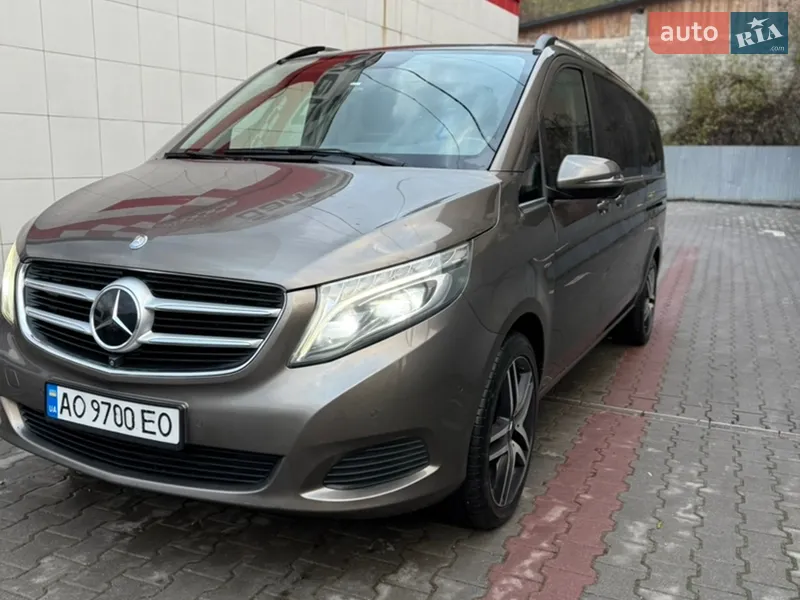 Mercedes-Benz V-Class