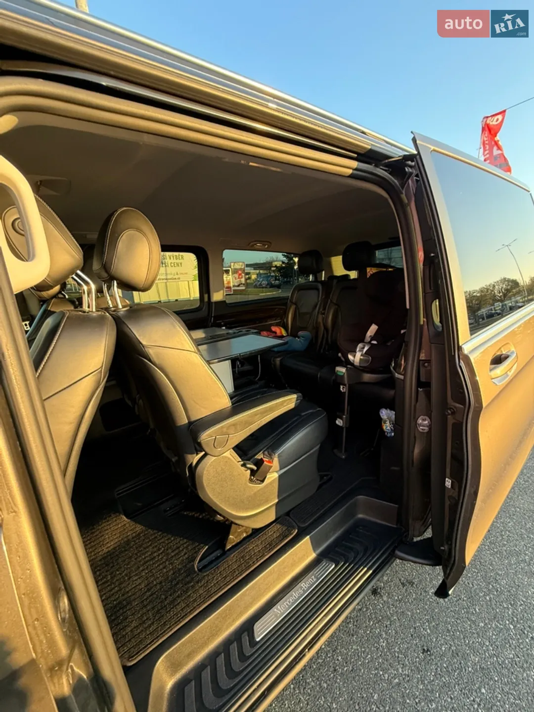 2017 Mercedes-Benz V-klasse - мініатюра 39