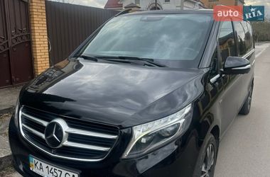 Мінівен Mercedes-Benz V-Class 2016 в Києві