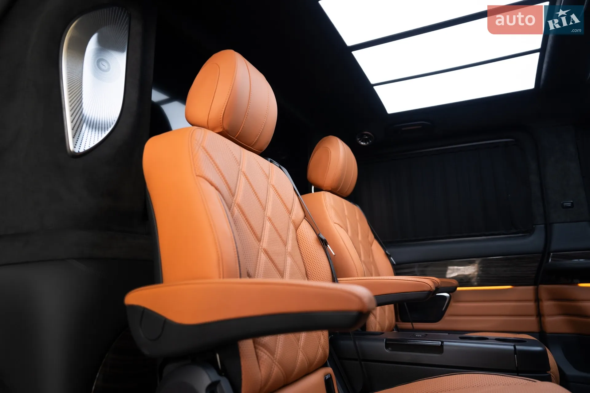 2025 Mercedes-Benz V-klasse - мініатюра 8