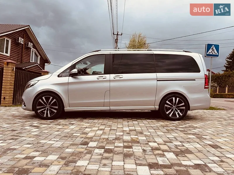 Mercedes-Benz V-Class