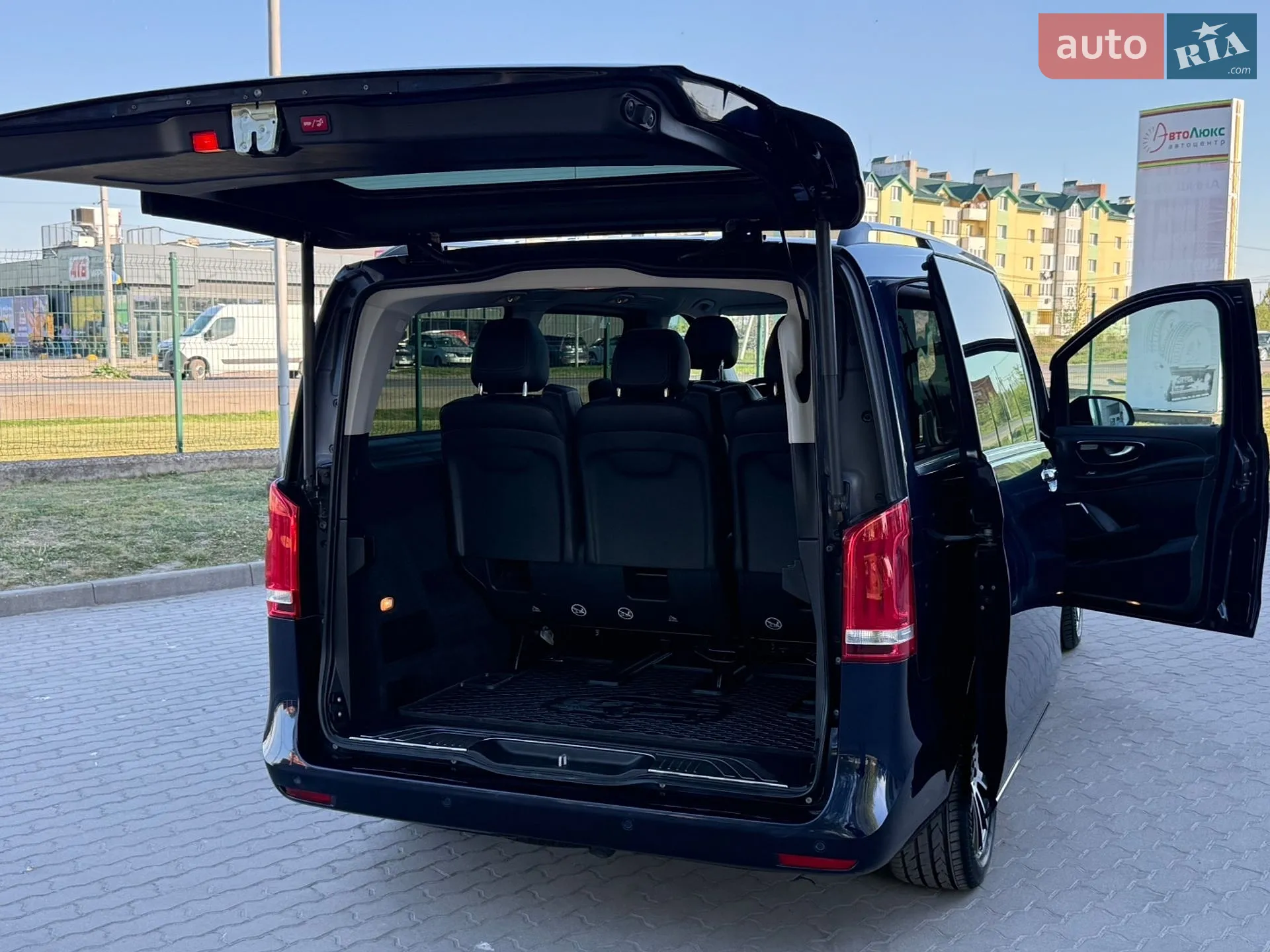 2017 Mercedes-Benz V-klasse - мініатюра 38