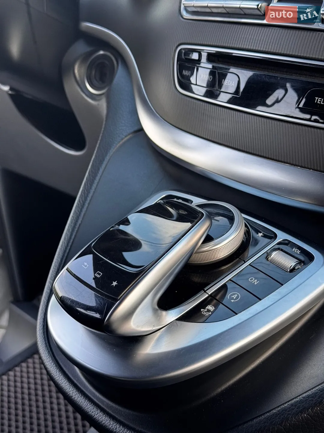 2016 Mercedes-Benz V-klasse - мініатюра 15