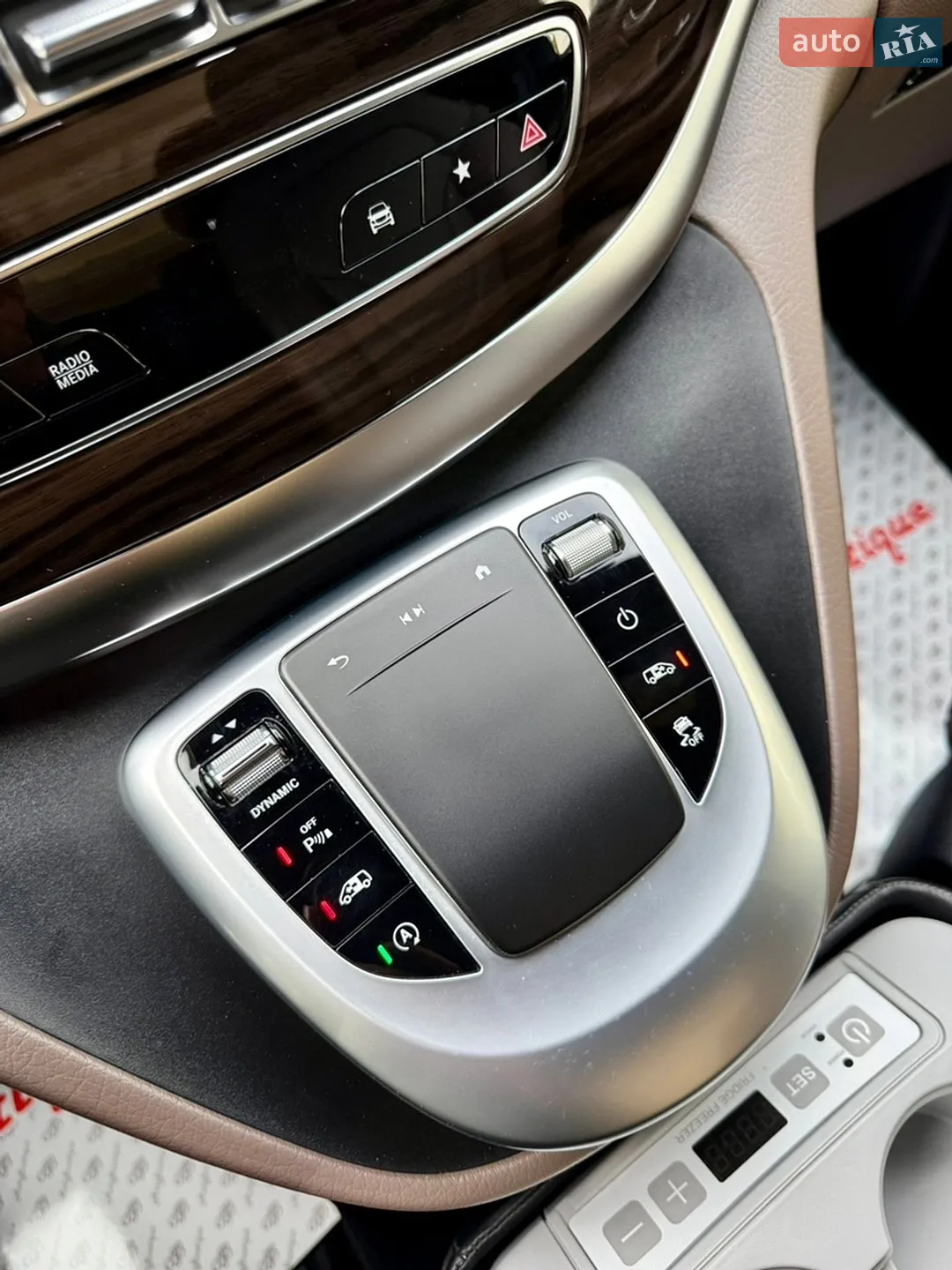 2021 Mercedes-Benz V-klasse - мініатюра 55