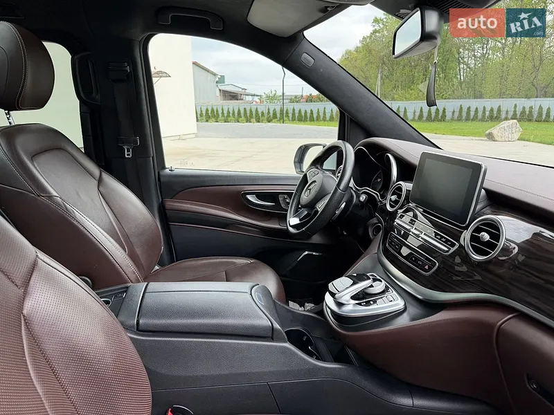 Mercedes-Benz V-Class 2017 VIN WDF44781313346277 фото оголошення 26 з 74