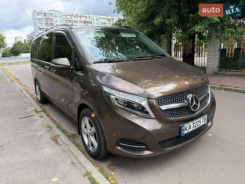 Mercedes-Benz V-Class
