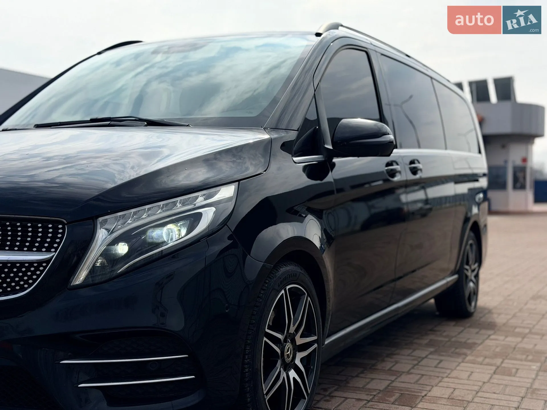 2020 Mercedes-Benz V-klasse - мініатюра 2