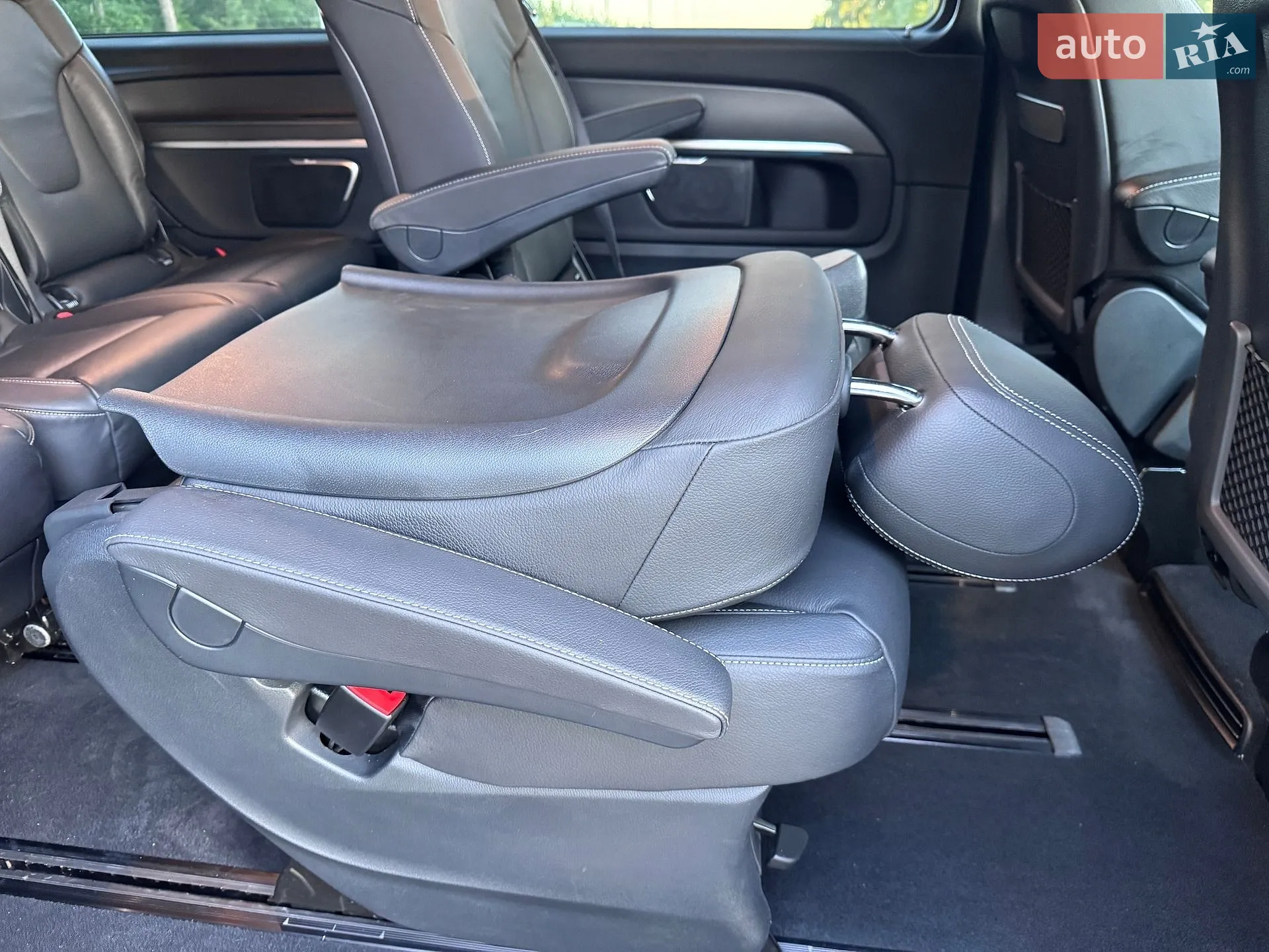 2020 Mercedes-Benz V-klasse - мініатюра 40