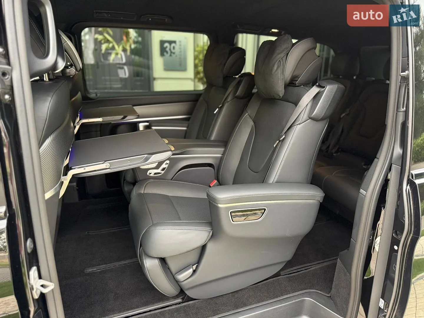 2025 Mercedes-Benz V-klasse - мініатюра 37