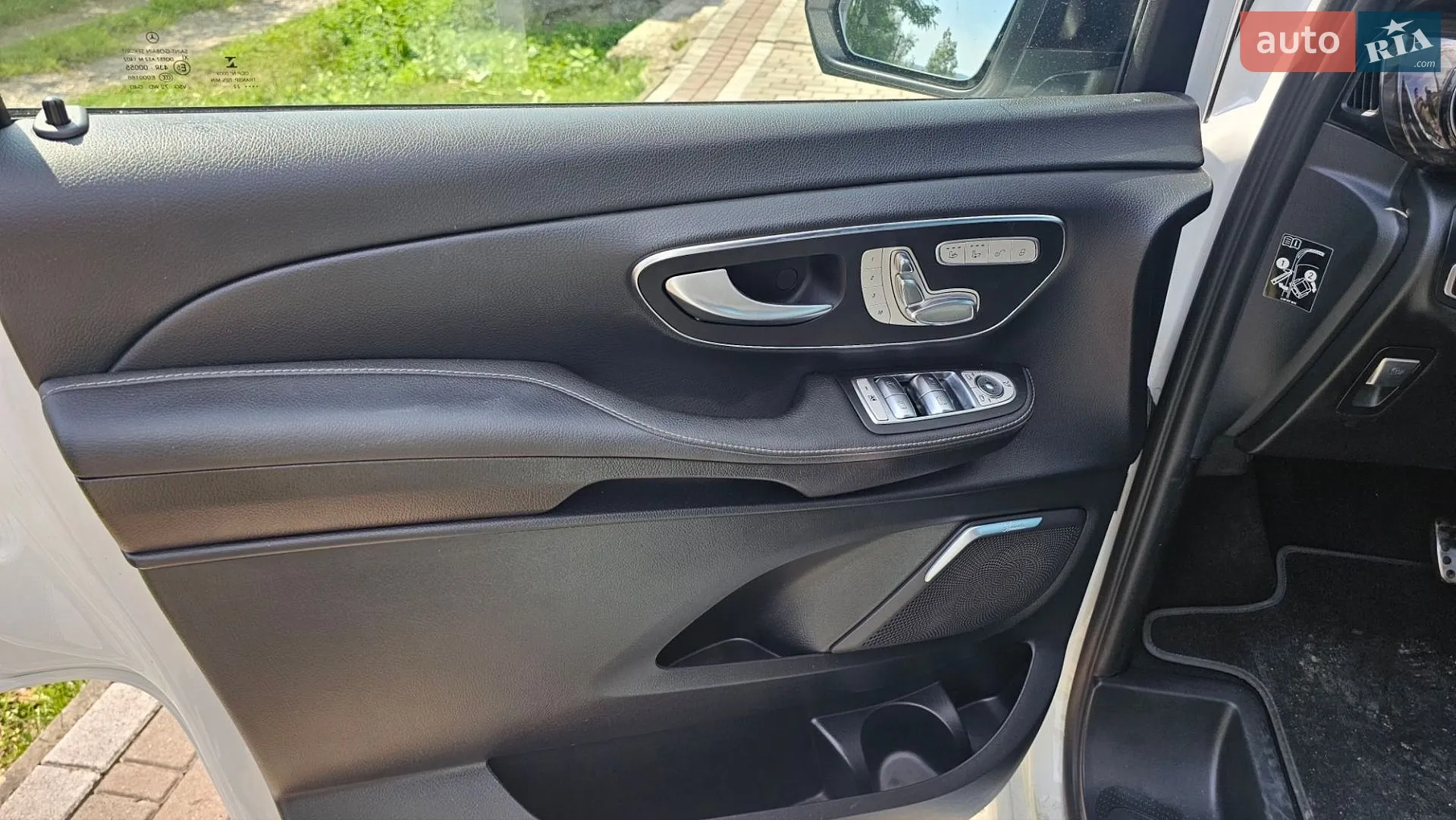 2022 Mercedes-Benz V-klasse - мініатюра 12