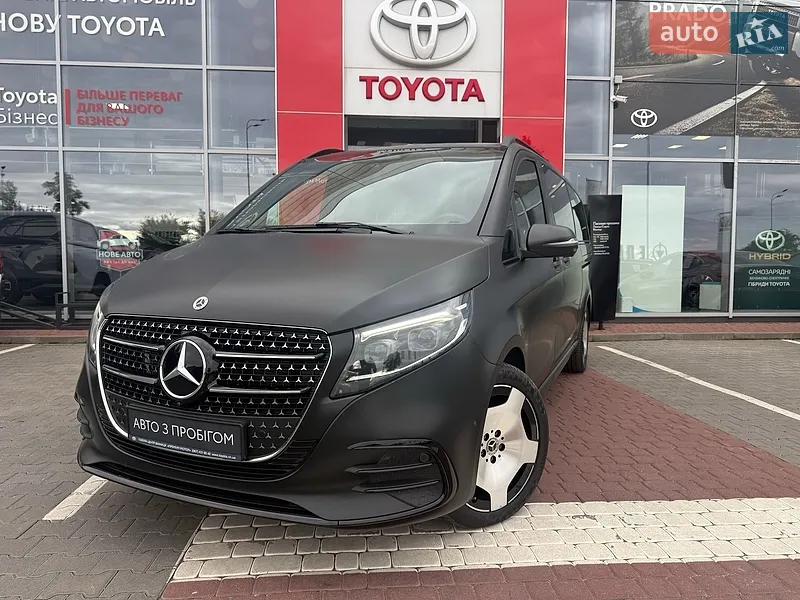 Mercedes-Benz V-Class