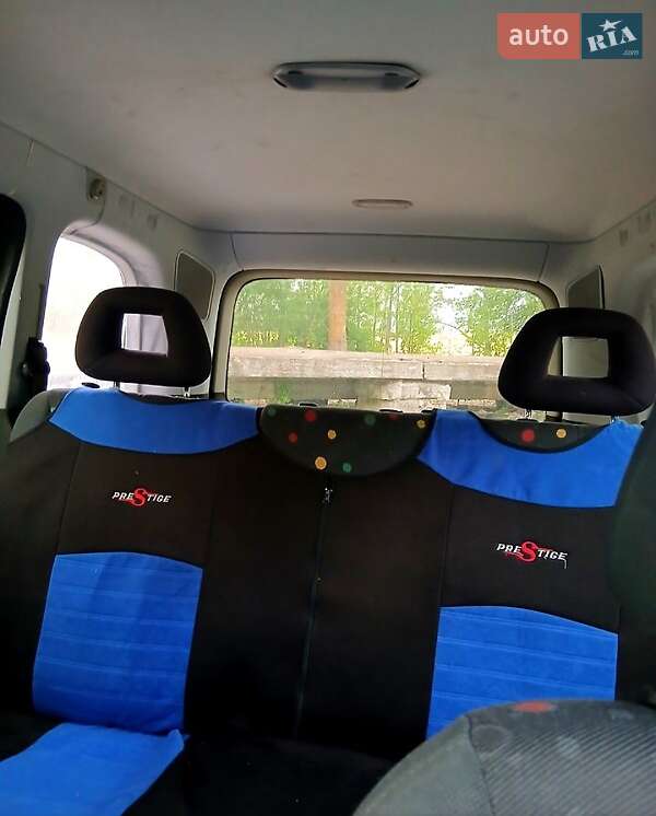 Mercedes-Benz Vaneo 2003 Mercedes-Benz Vaneo 2003