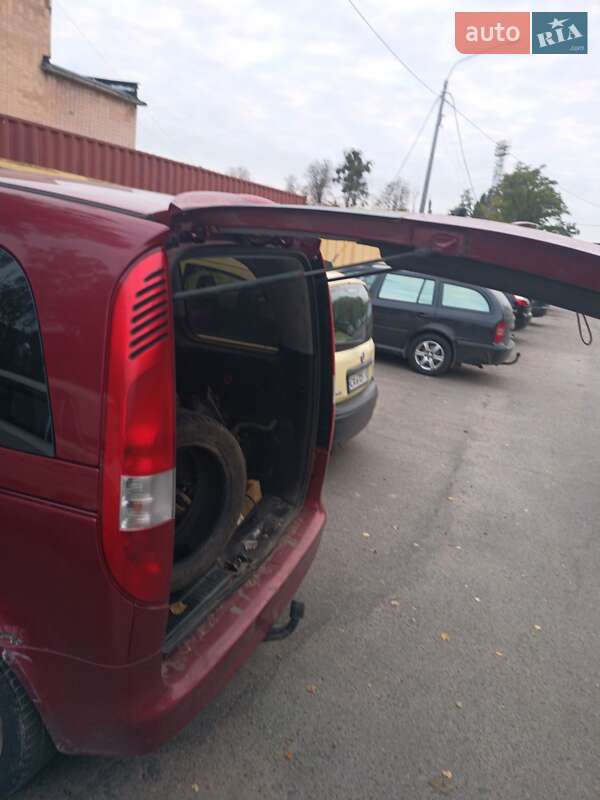 Минивэн Mercedes-Benz Vaneo 2002 в Черкассах