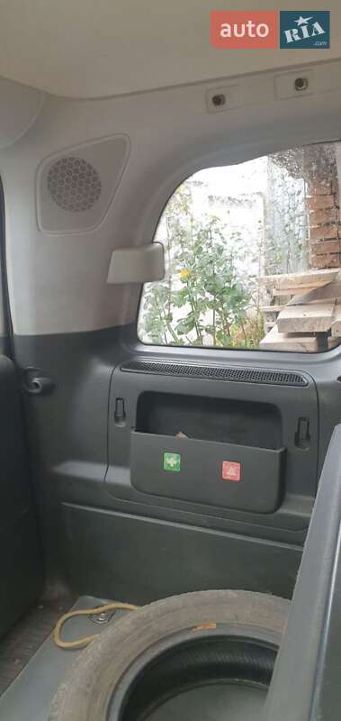 Минивэн Mercedes-Benz Vaneo 2002 в Ужгороде фото 2 Минивэн Mercedes-Benz Vaneo 2002 в Ужгороде