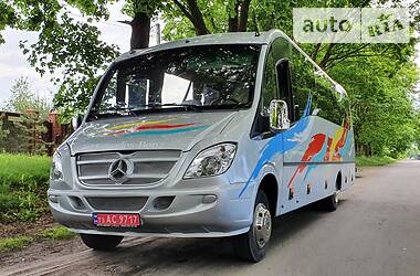 Туристичний / Міжміський автобус Mercedes-Benz Vario 2013 в Рівному