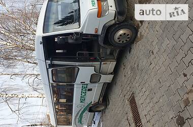 Туристический / Междугородний автобус Mercedes-Benz Vario 2000 в Черновцах