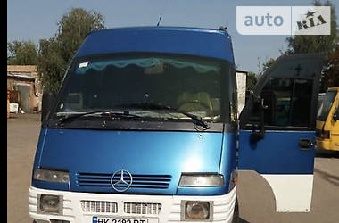 Туристический / Междугородний автобус Mercedes-Benz Vario 1999 в Ровно