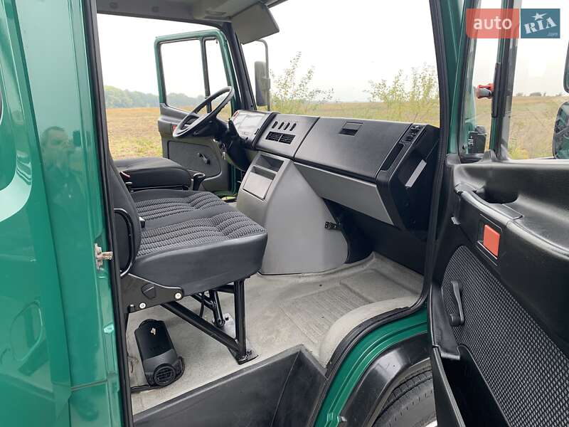 Тентованый Mercedes-Benz Vario 2011 в Львове