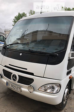 Туристичний / Міжміський автобус Mercedes-Benz Vario 2001 в Кременчуці