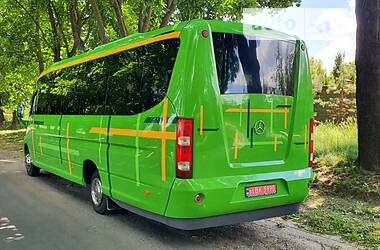 Пригородный автобус Mercedes-Benz Vario 2010 в Ровно