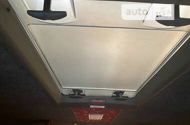 Туристический / Междугородний автобус Mercedes-Benz Vario 2001 в 
