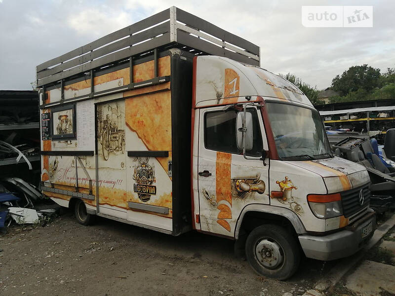 Mercedes-Benz Vario 2000