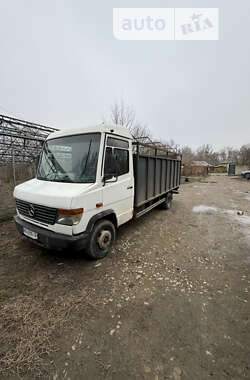 Вантажний фургон Mercedes-Benz Vario 1998 в Тростянці