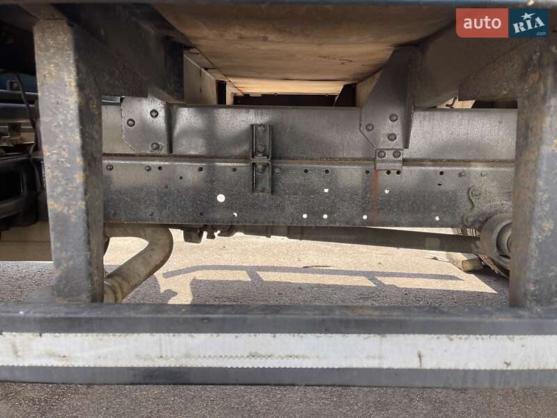 Борт Mercedes-Benz Vario 1998 в Конотопі